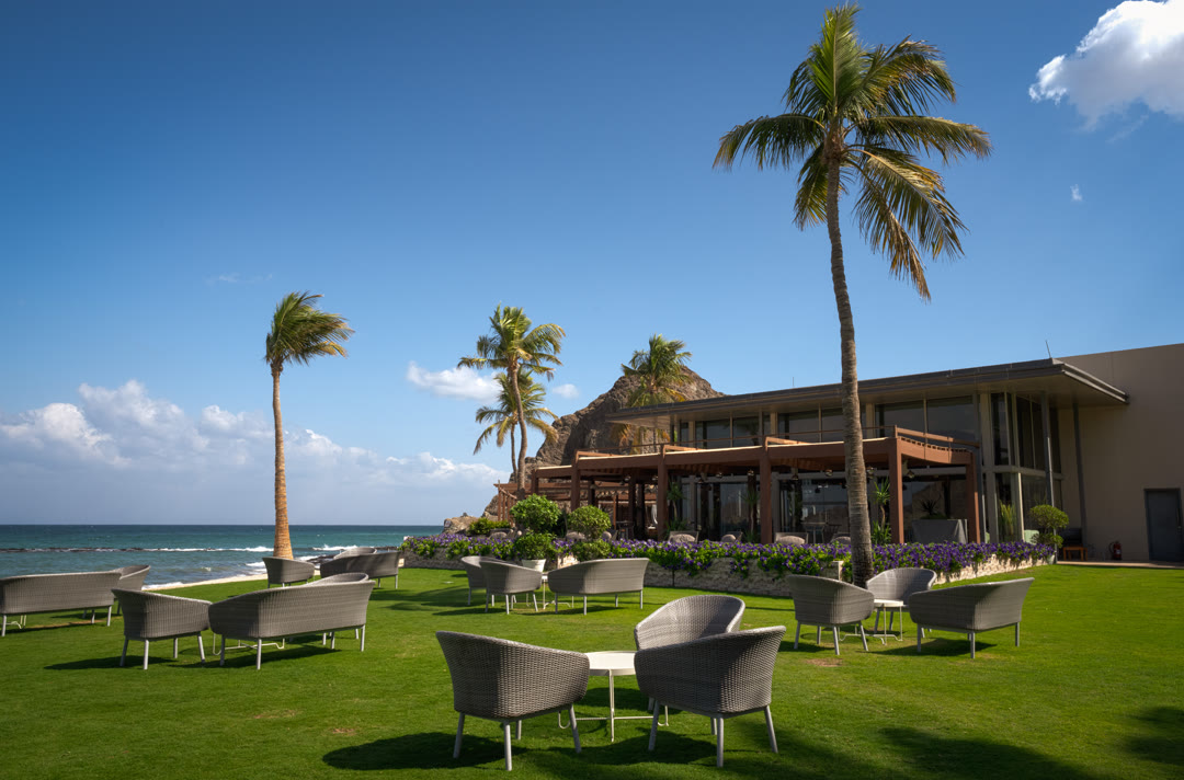 Al Bustan Palace 10